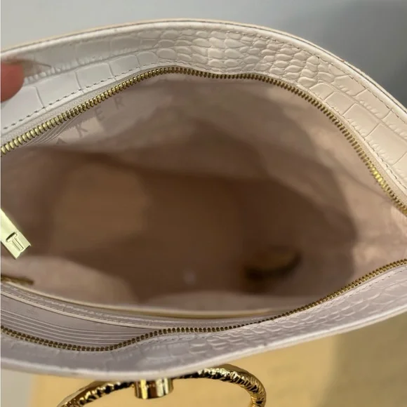 Ted Baker White Croc-Embossed Tote Bag with Gold Accents - Picture 8 of 16